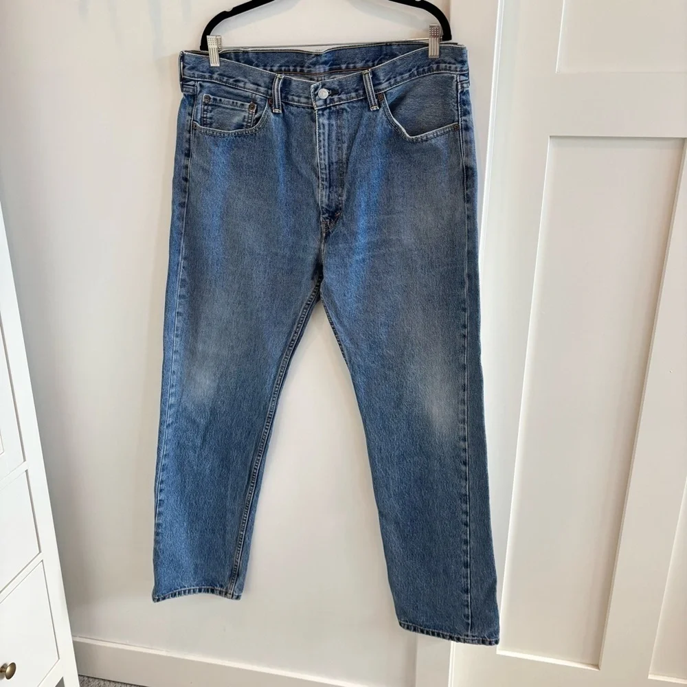 Levi's Men's 505 Denim Medium Wash 5 Pocket Straight Leg Jeans Size 40x34